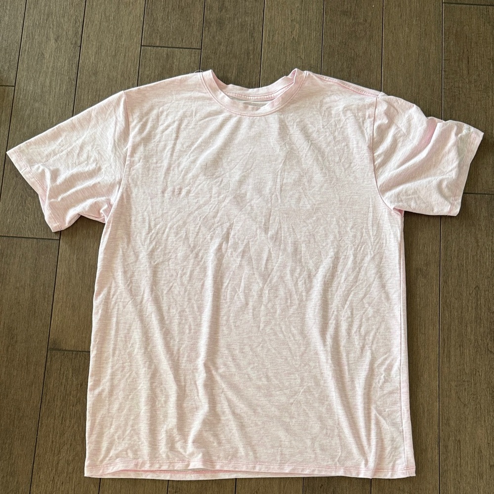 Men's Short Sleeve Crew Neck Tee in Pale Pink